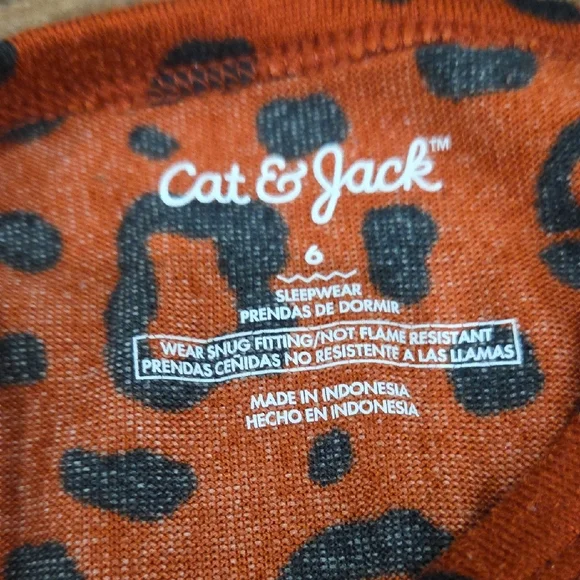Cat & Jack Colorful Donut Print Sleepwear And Cheetah - Picture 5 of 5